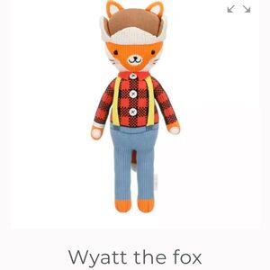 CUDDLE + KIND Wyatt the fox